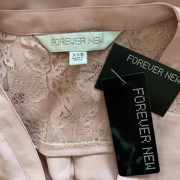 Size XXS FOREVER NEW Pink blouse - Picture 5 of 5